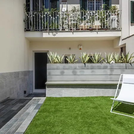Apartment Florence- Oltrarno Garden